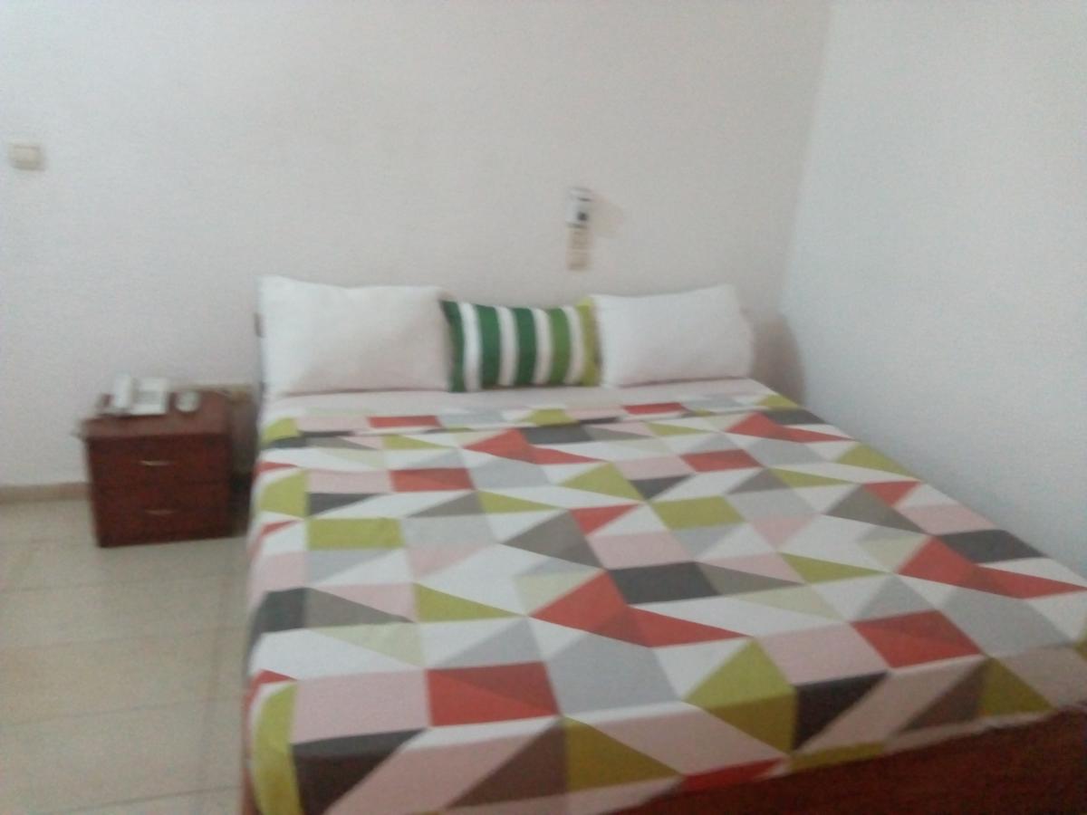 Agontinkon Senateur Hotel Cotonou Extérieur photo