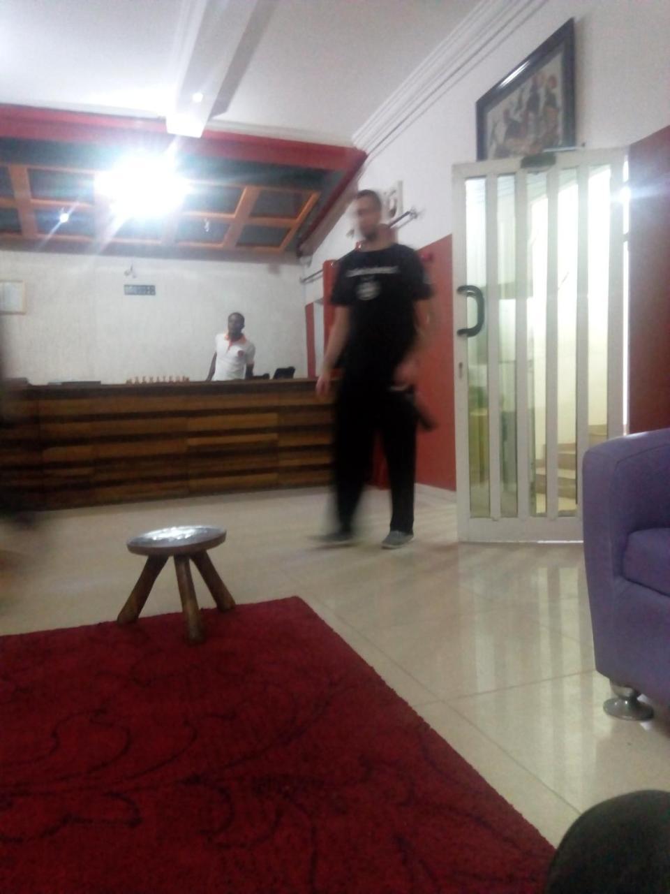 Agontinkon Senateur Hotel Cotonou Extérieur photo