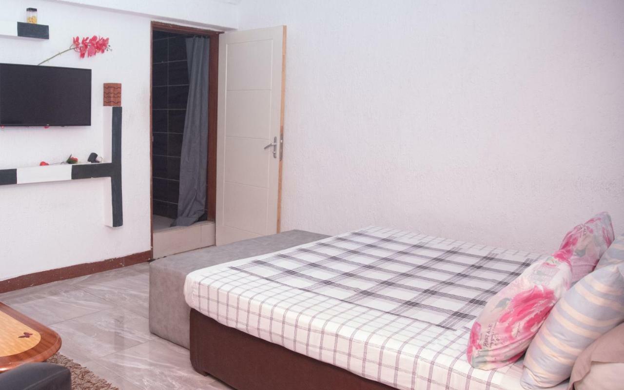 Agontinkon Senateur Hotel Cotonou Extérieur photo